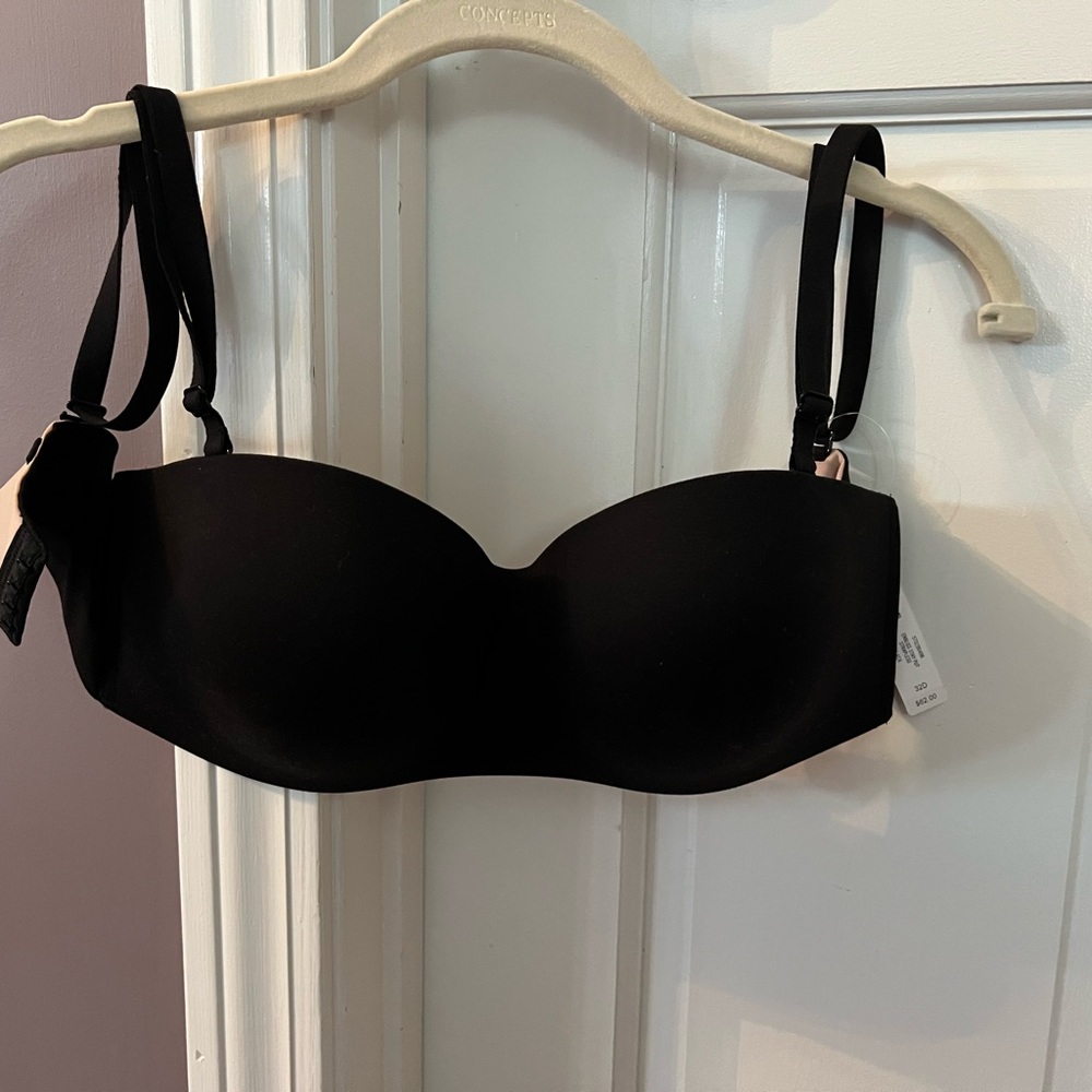Black Women's Strapless Bra